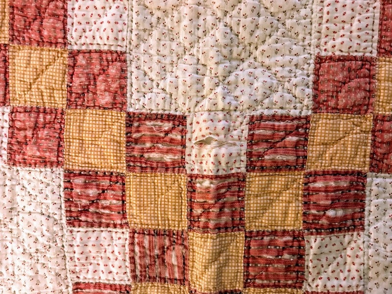 Cutter Quilt showing Iron Oxide Damage